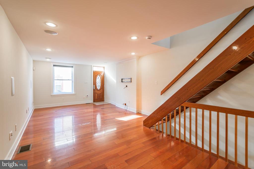 361 FITZGERALD ST