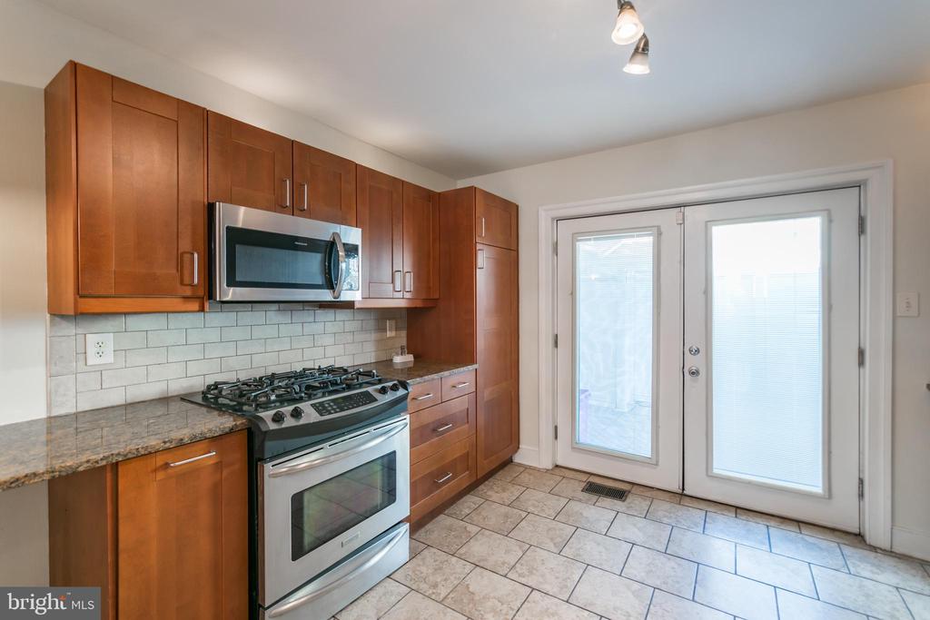 361 FITZGERALD ST