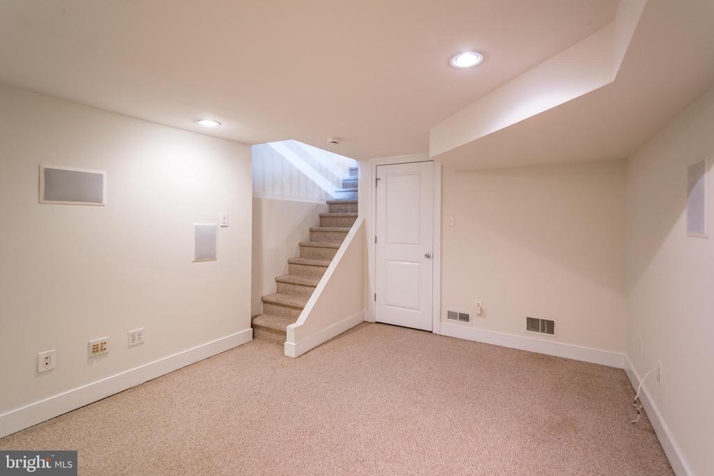 361 FITZGERALD ST