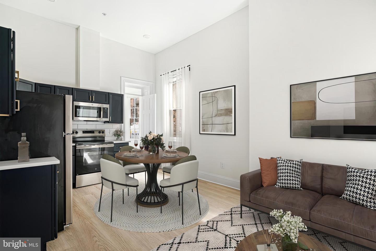 1913-15 WALLACE ST #ONE BEDROOM
