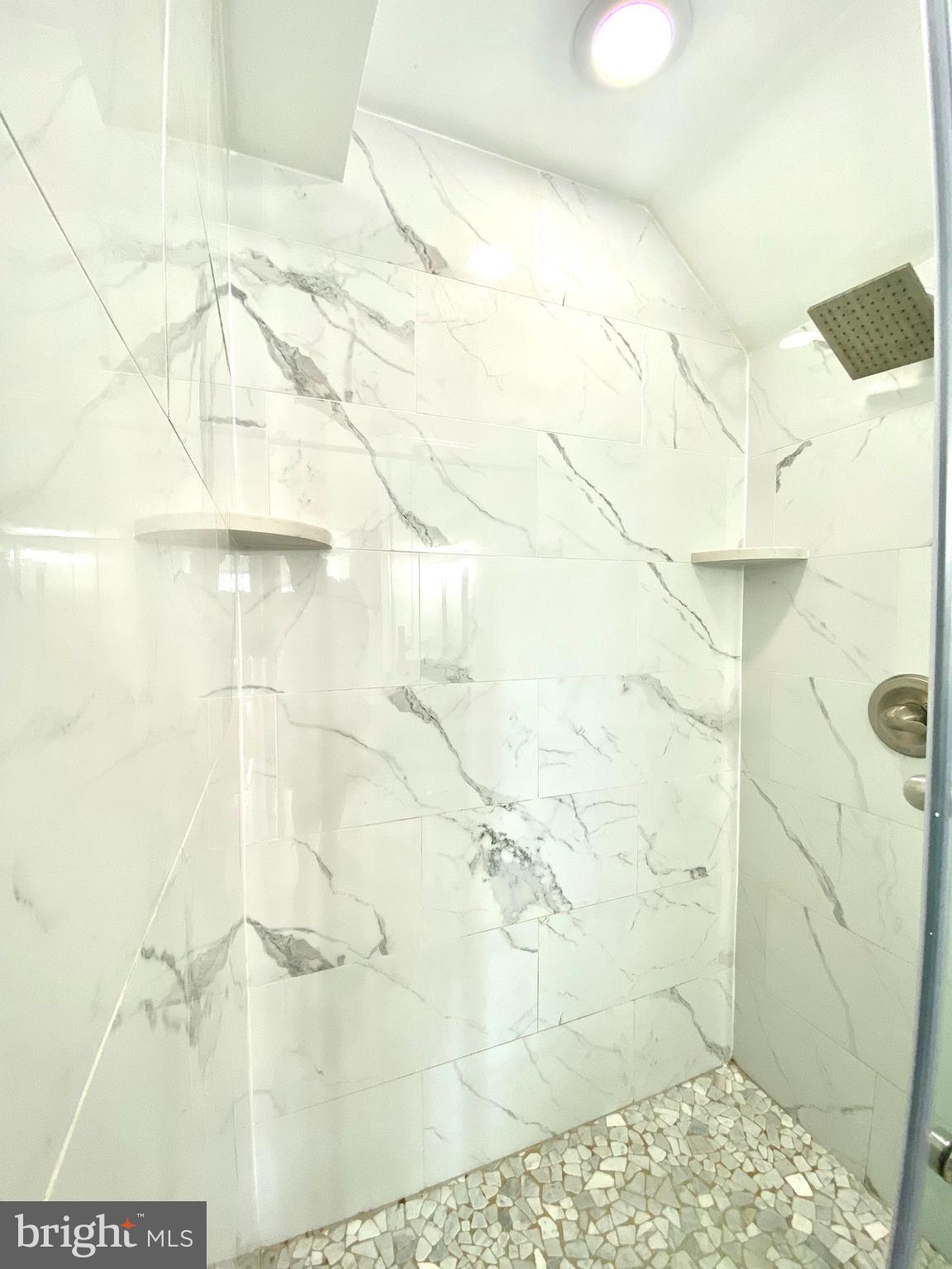 2570 FRANKFORD AVE #2