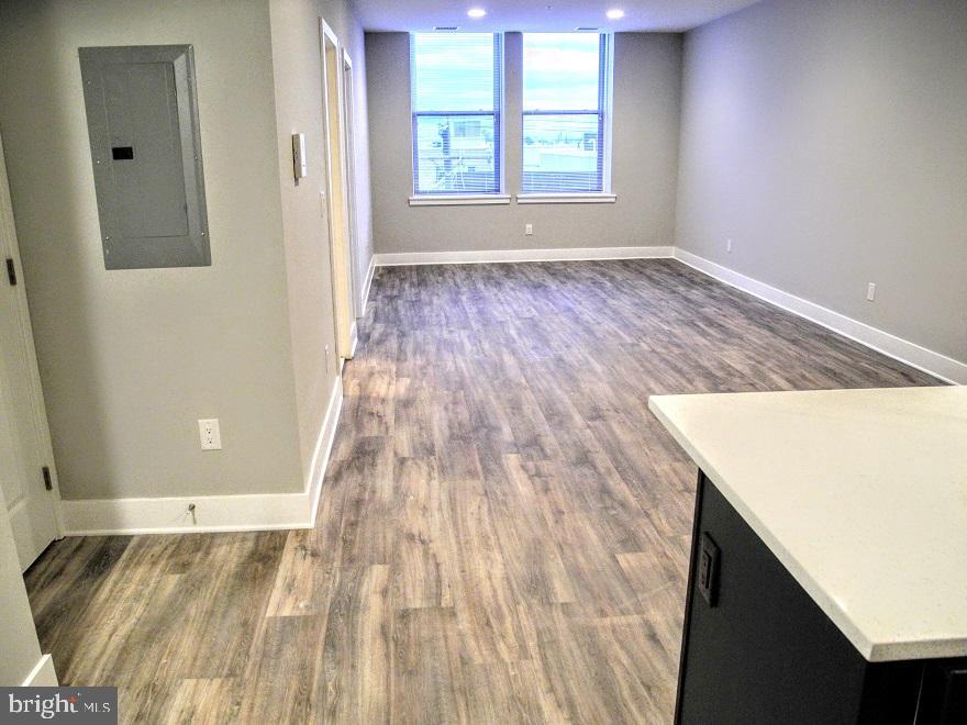 1607 CATHARINE ST #3A