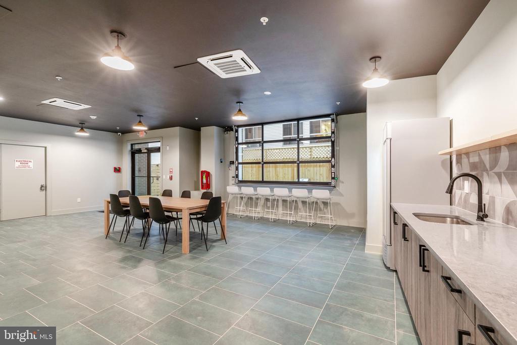 629 W GIRARD AVE #UNIT 507