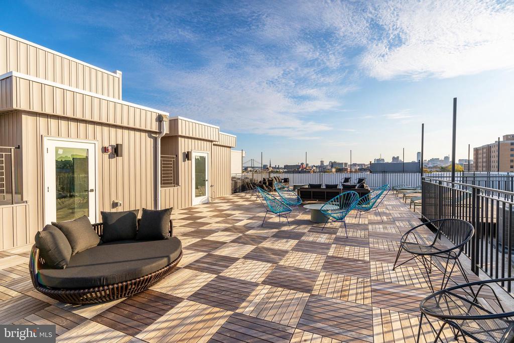 629 W GIRARD AVE #UNIT 507