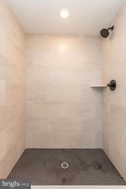 629 W GIRARD AVE #UNIT 507