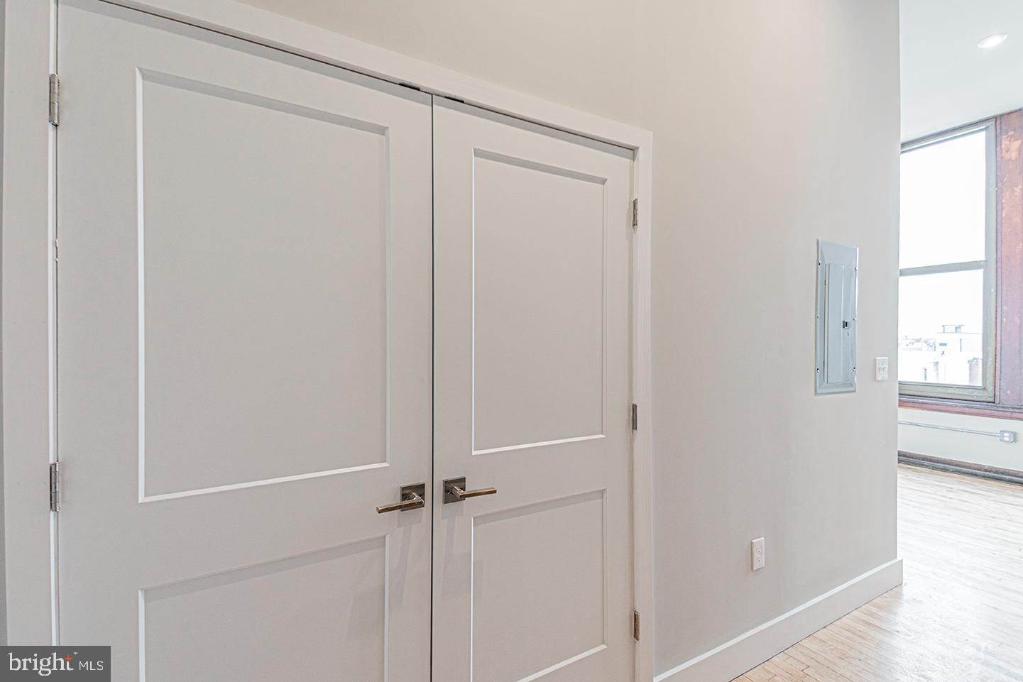 1300 S 19TH ST #UNIT 100