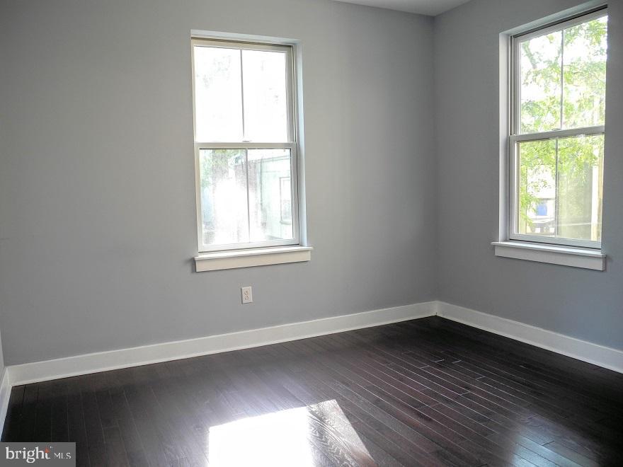 2012 W GIRARD AVE #UNIT 15B