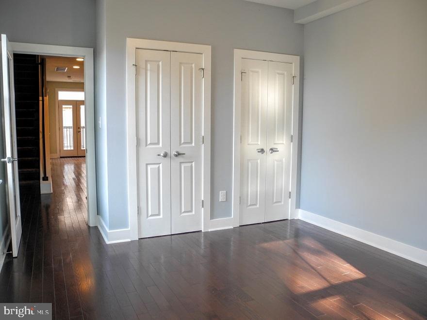 2012 W GIRARD AVE #UNIT 15B