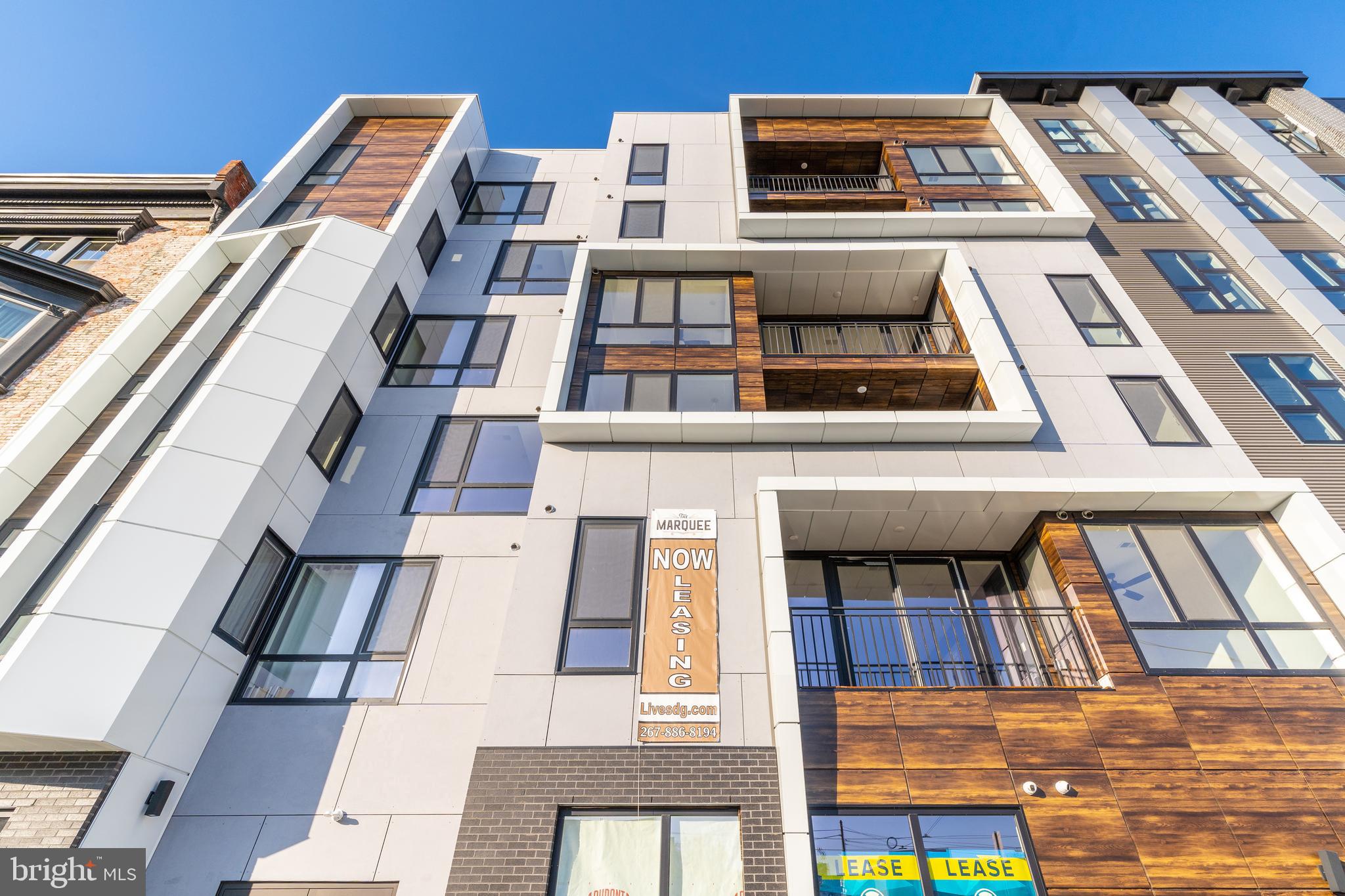 629 W GIRARD AVE #UNIT 204