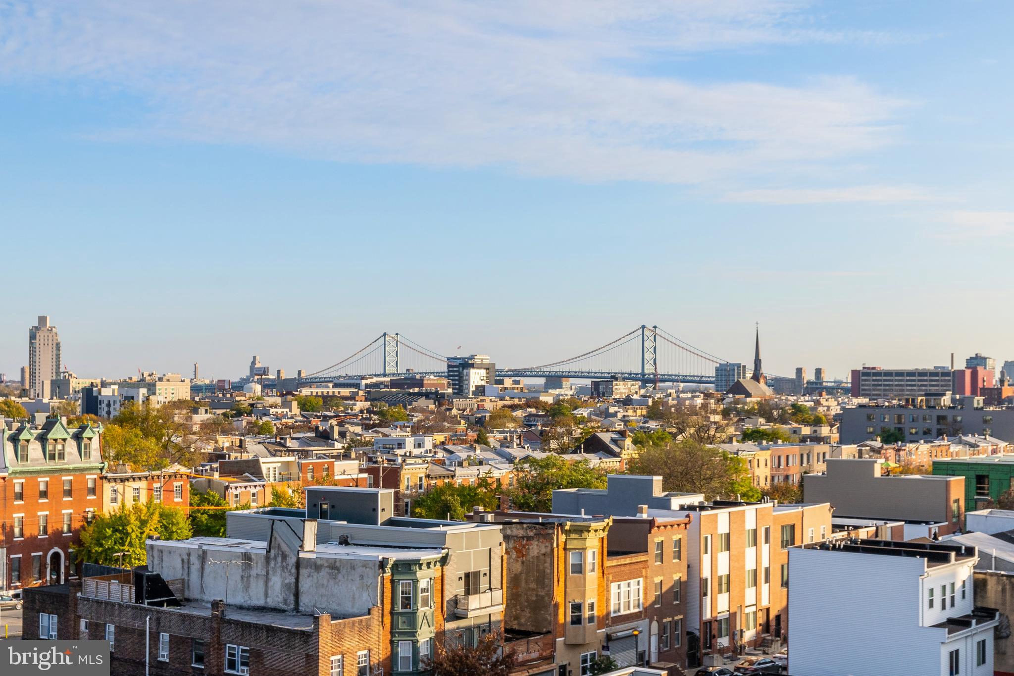 629 W GIRARD AVE #UNIT 204