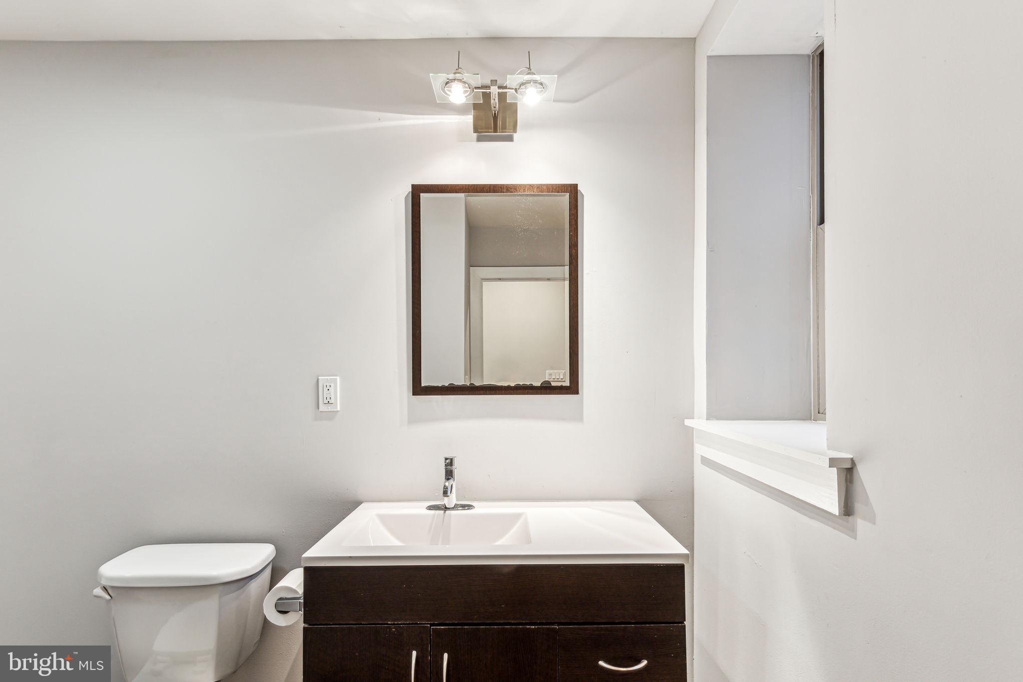 1418 CHRISTIAN ST #1