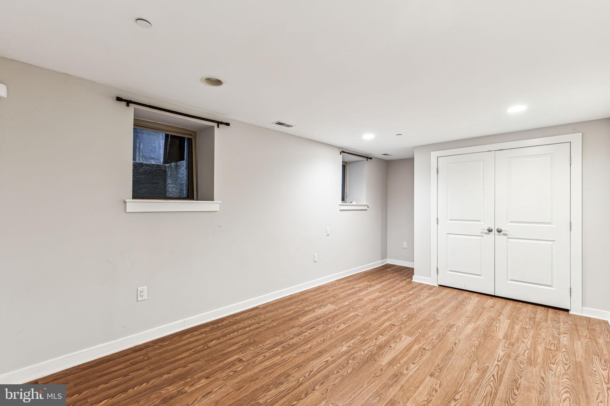 1418 CHRISTIAN ST #1