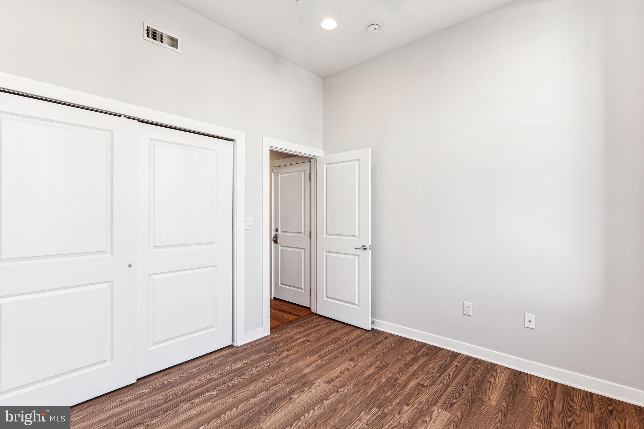 1418 CHRISTIAN ST #1