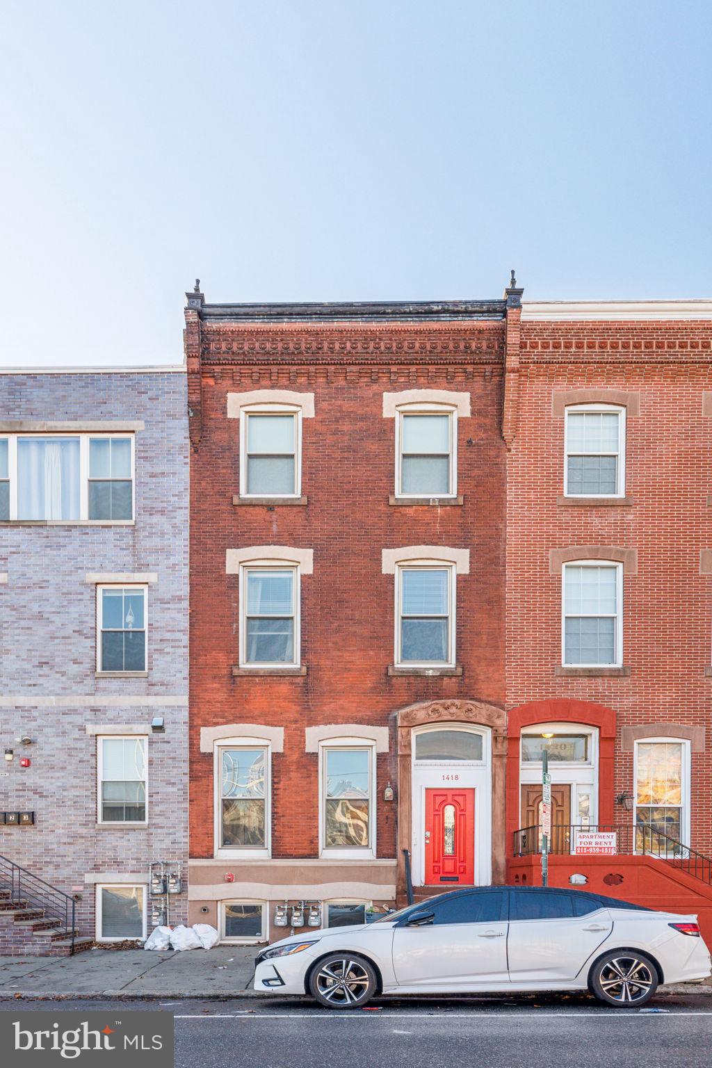 1418 CHRISTIAN ST #1