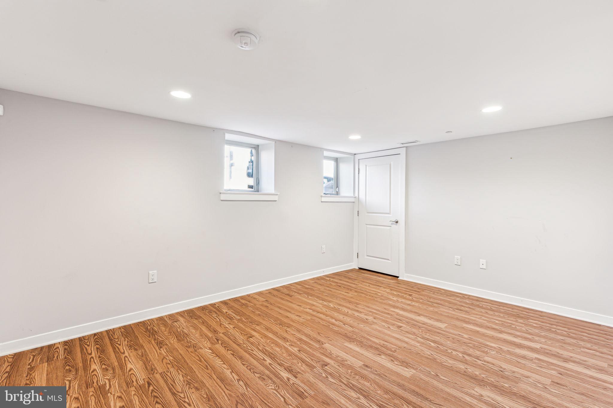 1418 CHRISTIAN ST #1