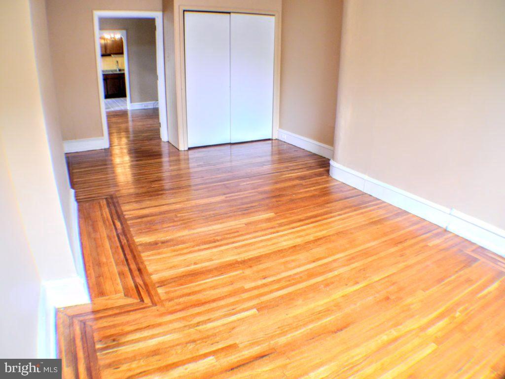 1325 W PORTER ST #LOWER UNIT