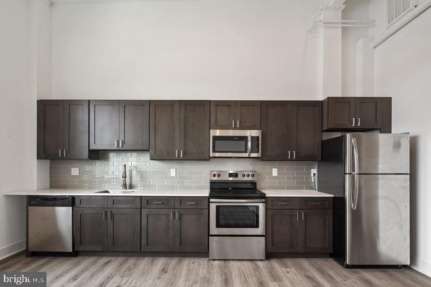 1705 JACKSON ST #UNIT 4