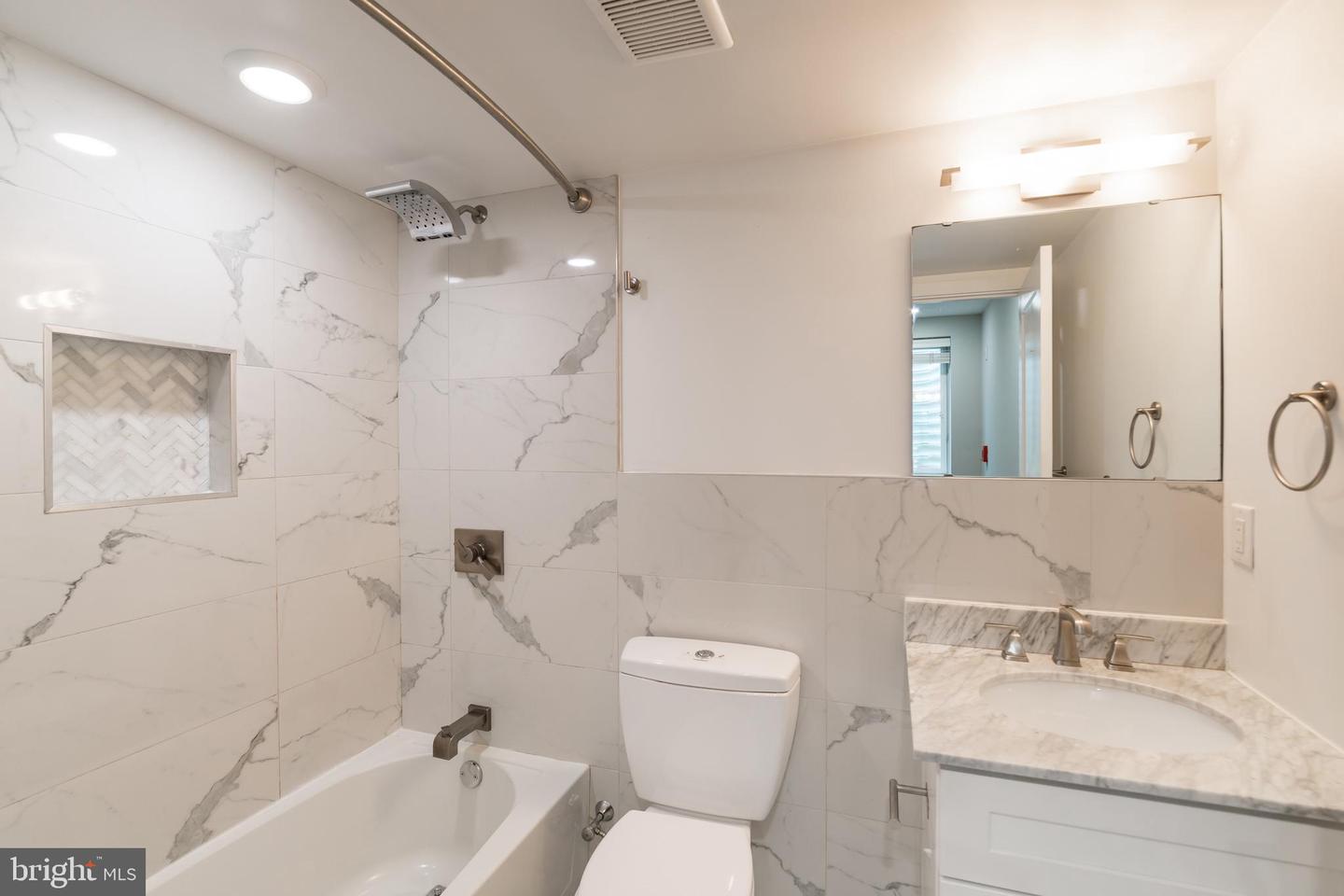 751 N 20TH ST #UNIT 1