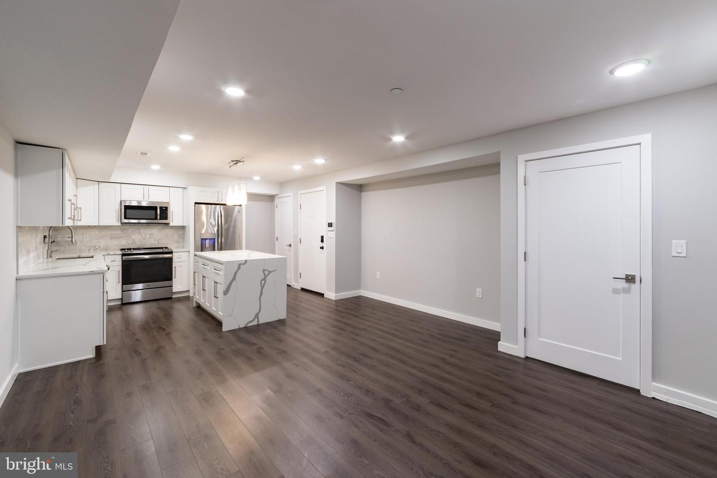 751 N 20TH ST #UNIT 1