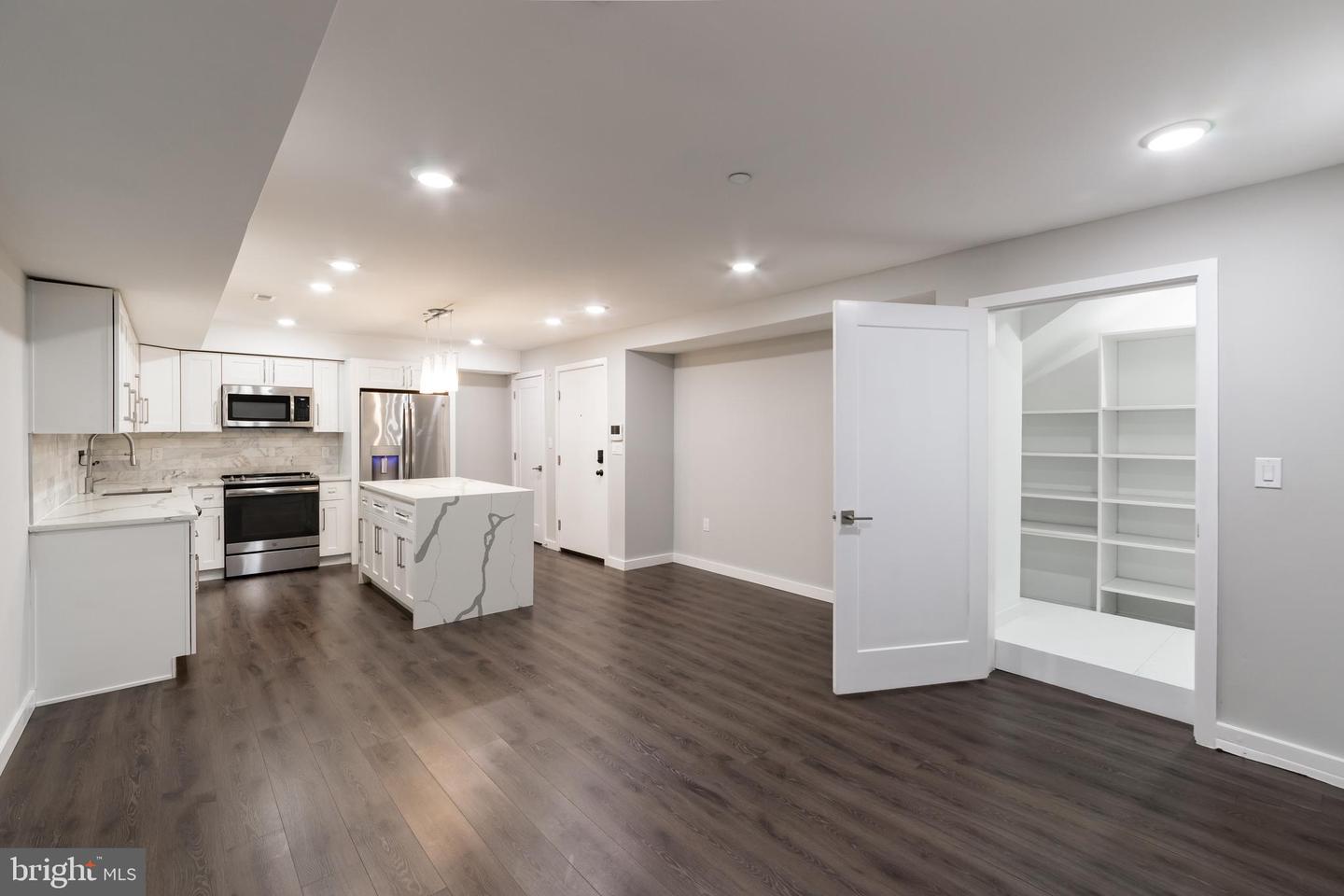 751 N 20TH ST #UNIT 1