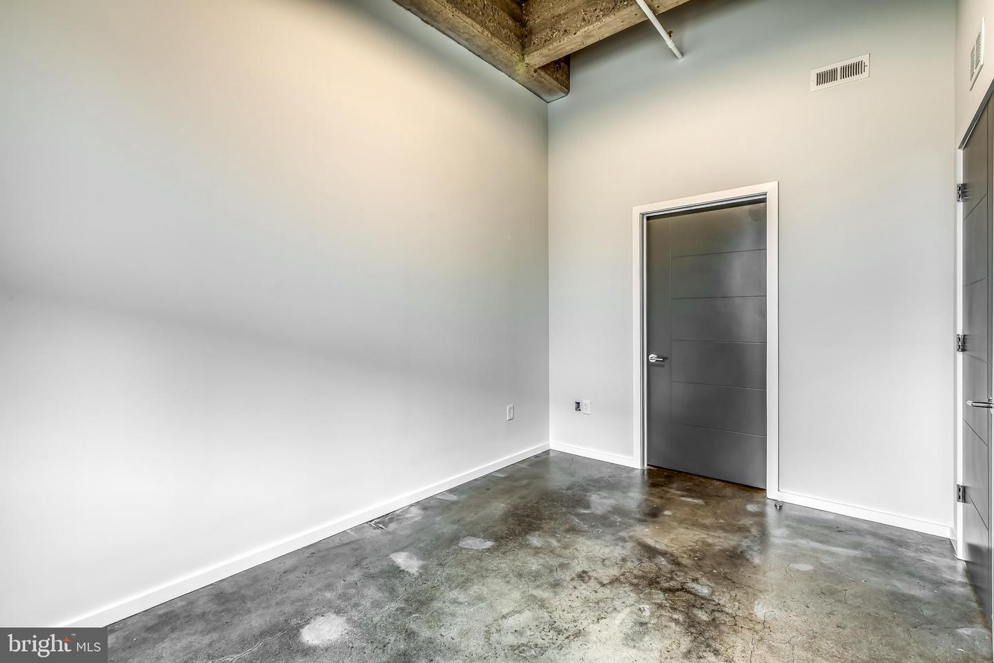 4800 BROWN ST #UNIT 406