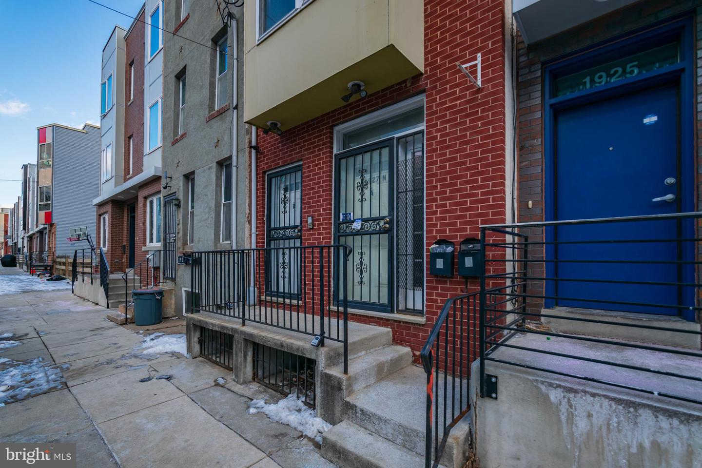 1927 N 9TH ST #UNIT B