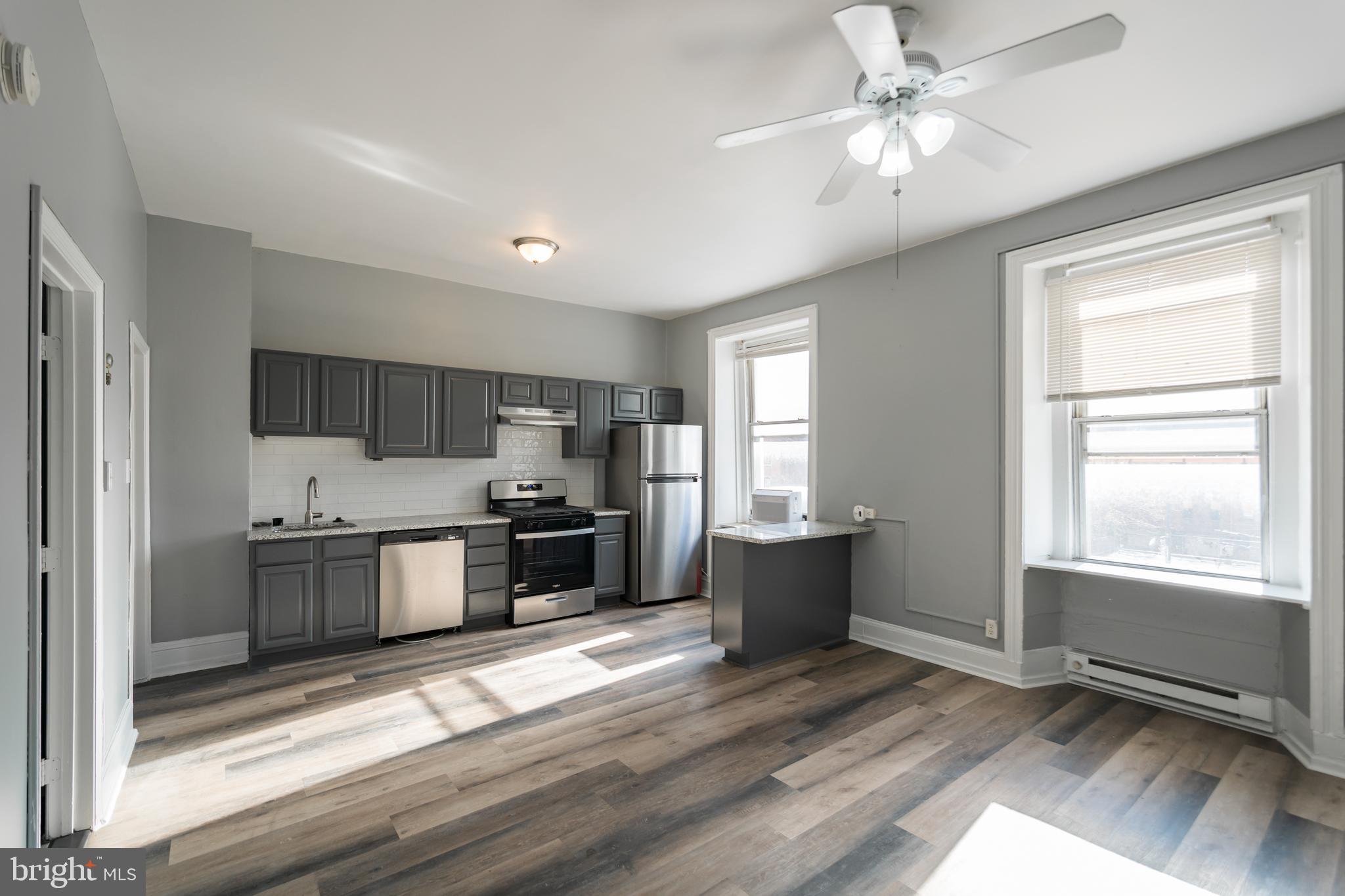 1933 SPRING GARDEN ST #UNIT 3F