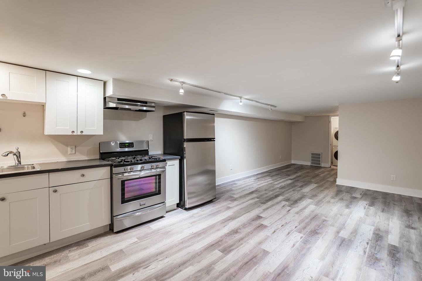 1025 S 6TH ST #UNIT A