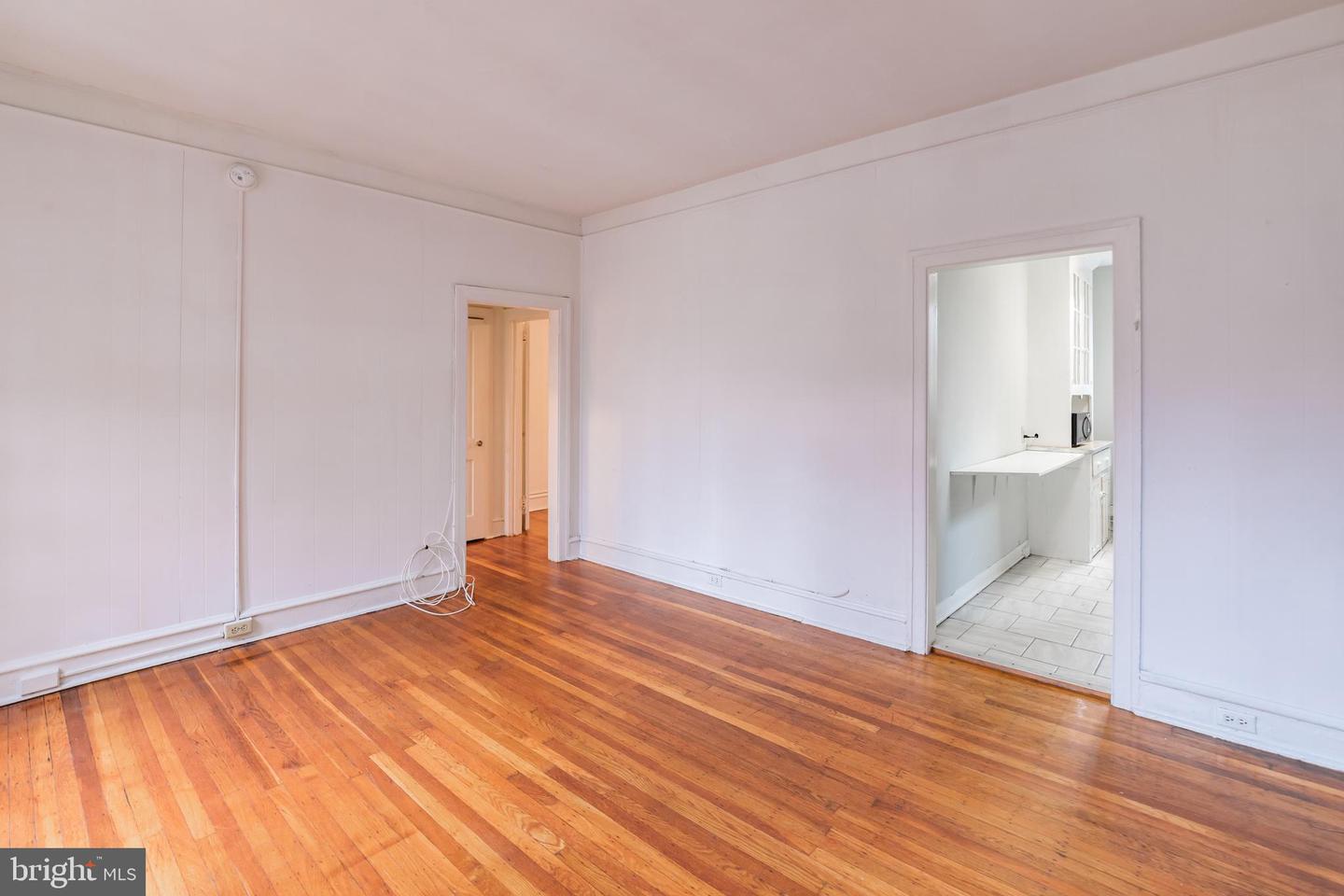 2115 N 63RD ST #UNIT 2F