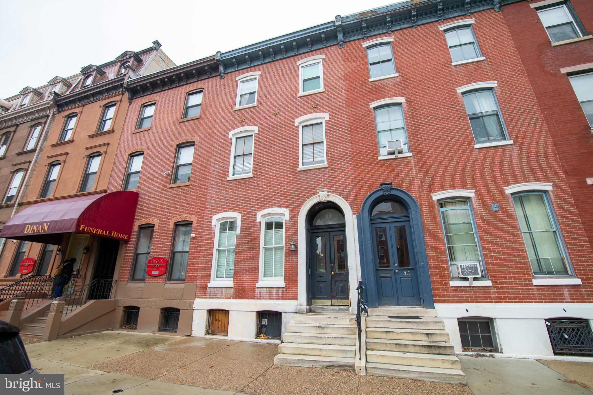 1919 SPRING GARDEN ST #UNIT 1F