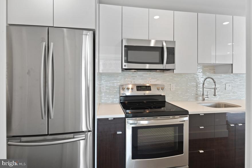 1155 S 15TH ST #UNIT 406