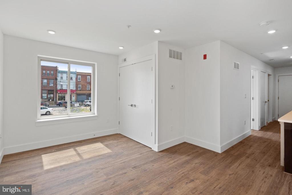 1155 S 15TH ST #UNIT 406