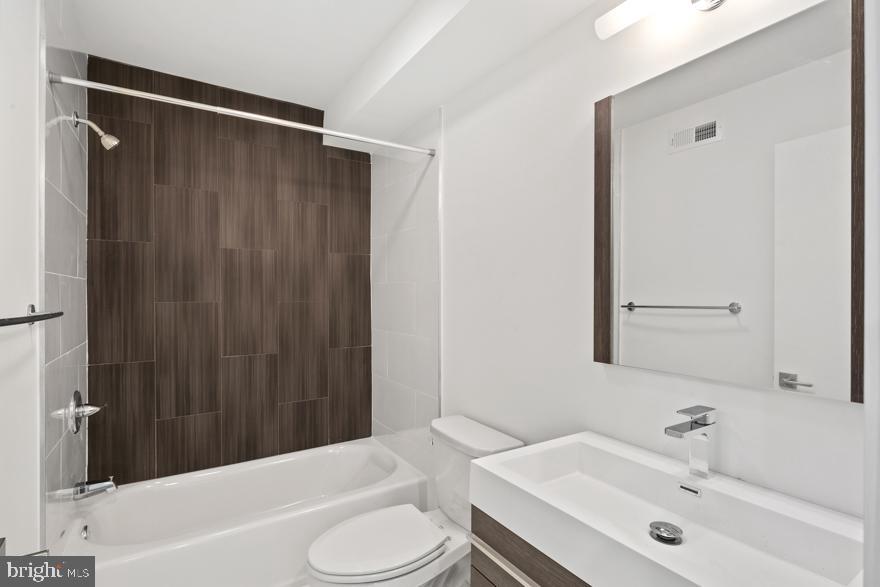 1155 S 15TH ST #UNIT 406