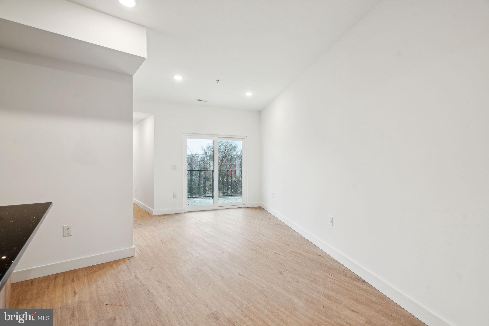 4181 MANTUA AVE #5