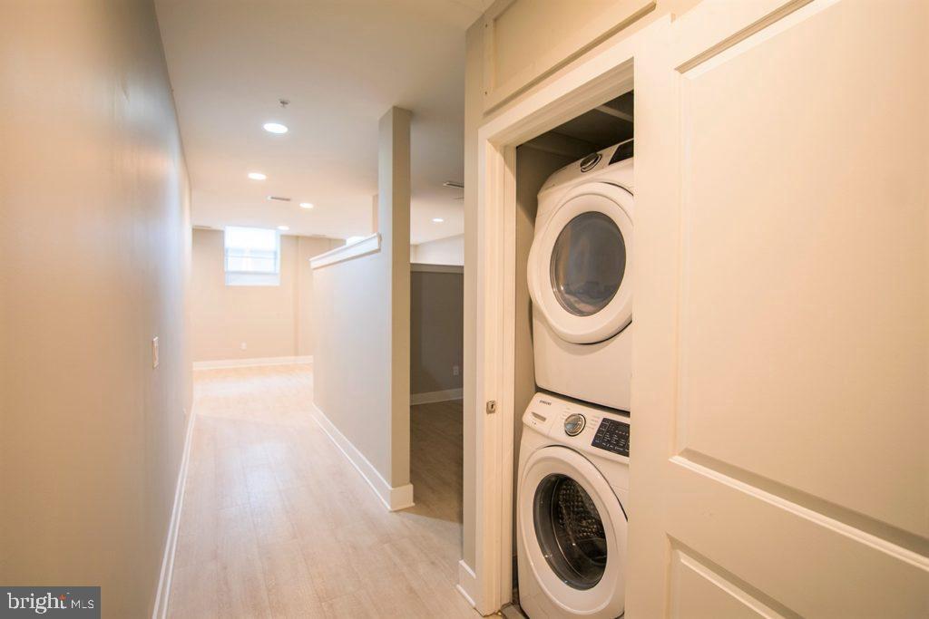 1607 CATHARINE ST #UNIT C