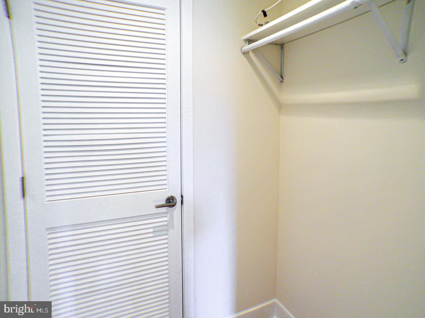 1242 POINT BREEZE AVE #UNIT 305