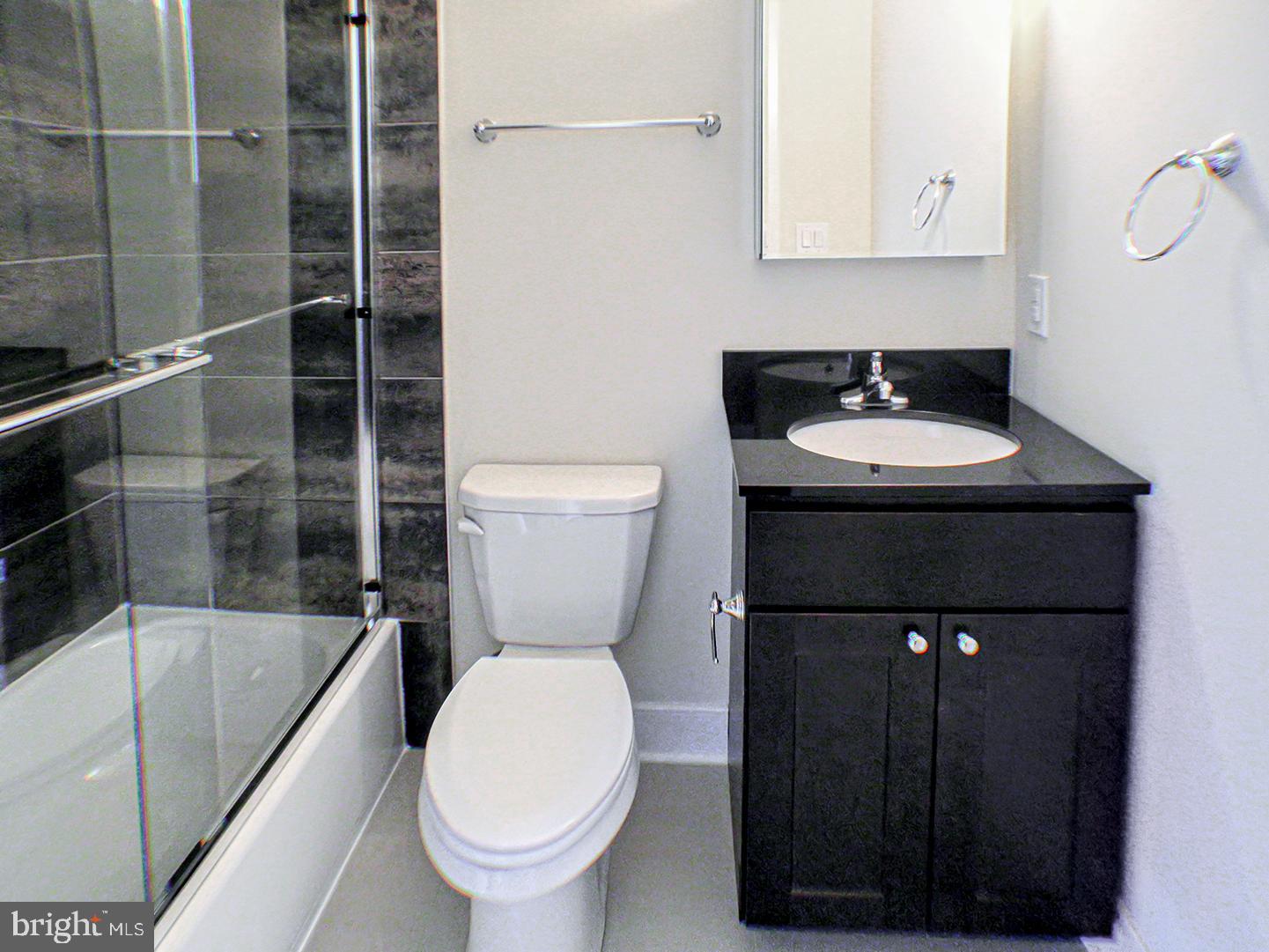 1242 POINT BREEZE AVE #UNIT 305