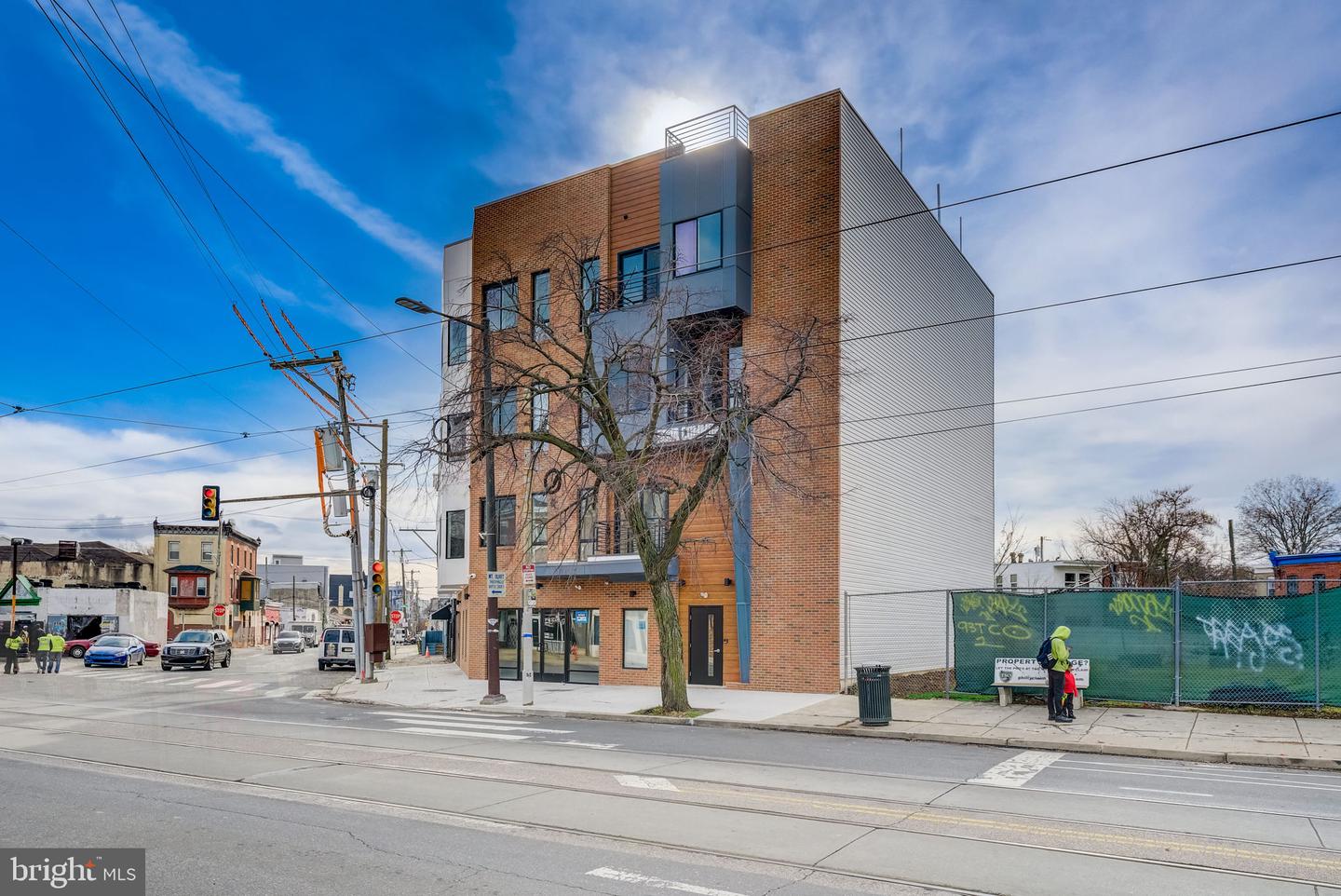 4200 LANCASTER AVE #UNIT 205