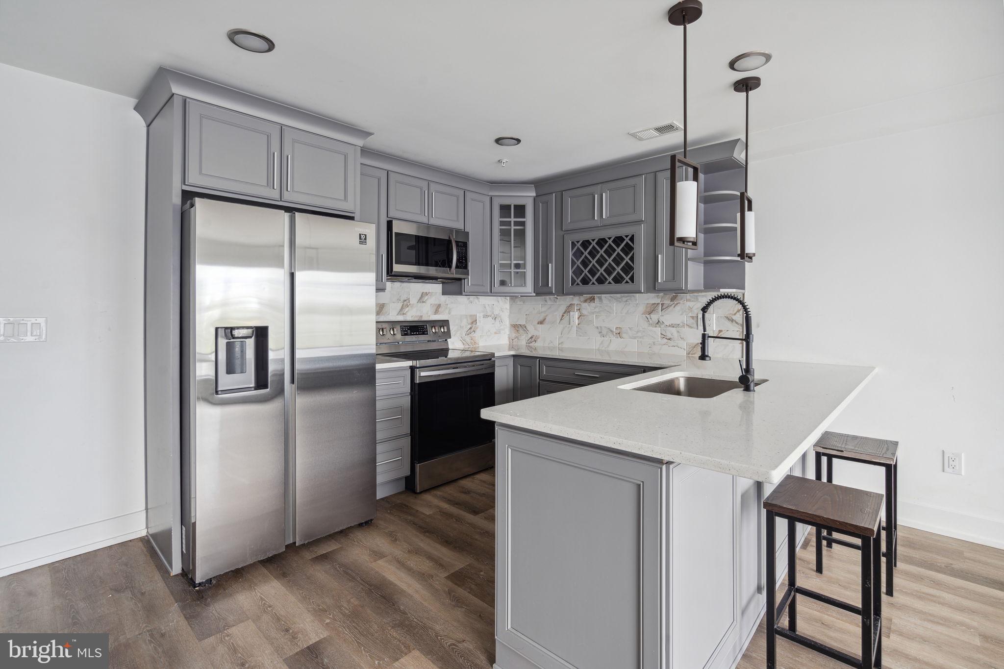 1930 N 2ND ST #1B