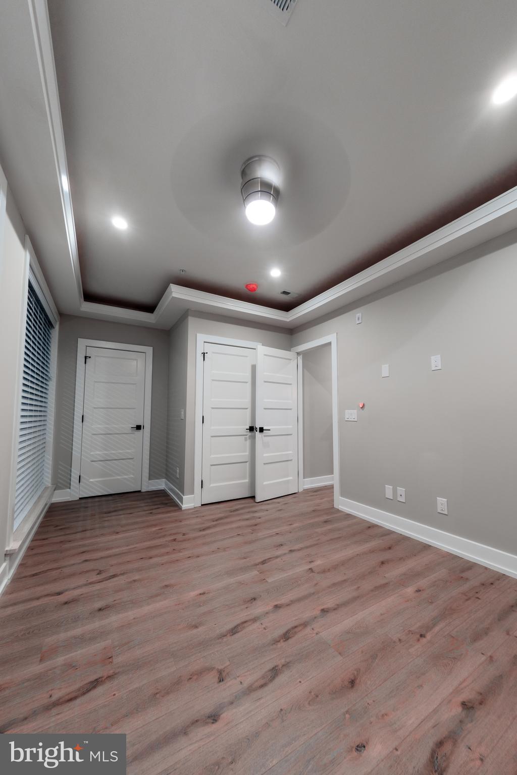 2219 FRANKFORD AVE #B