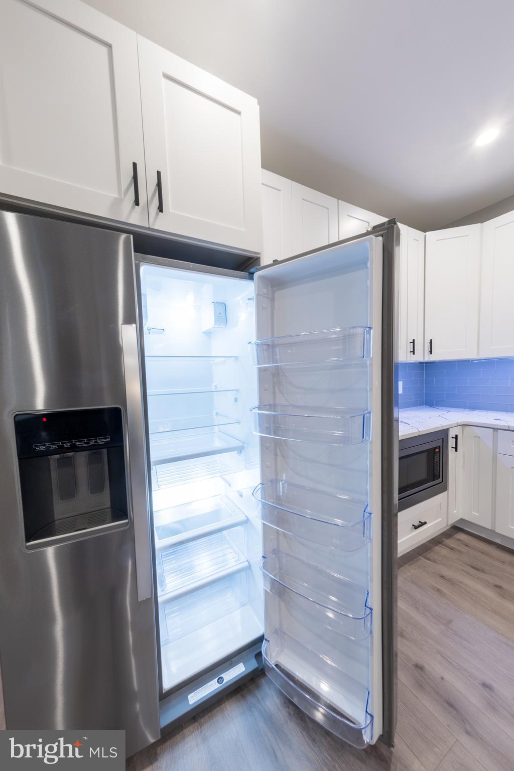 2219 FRANKFORD AVE #B