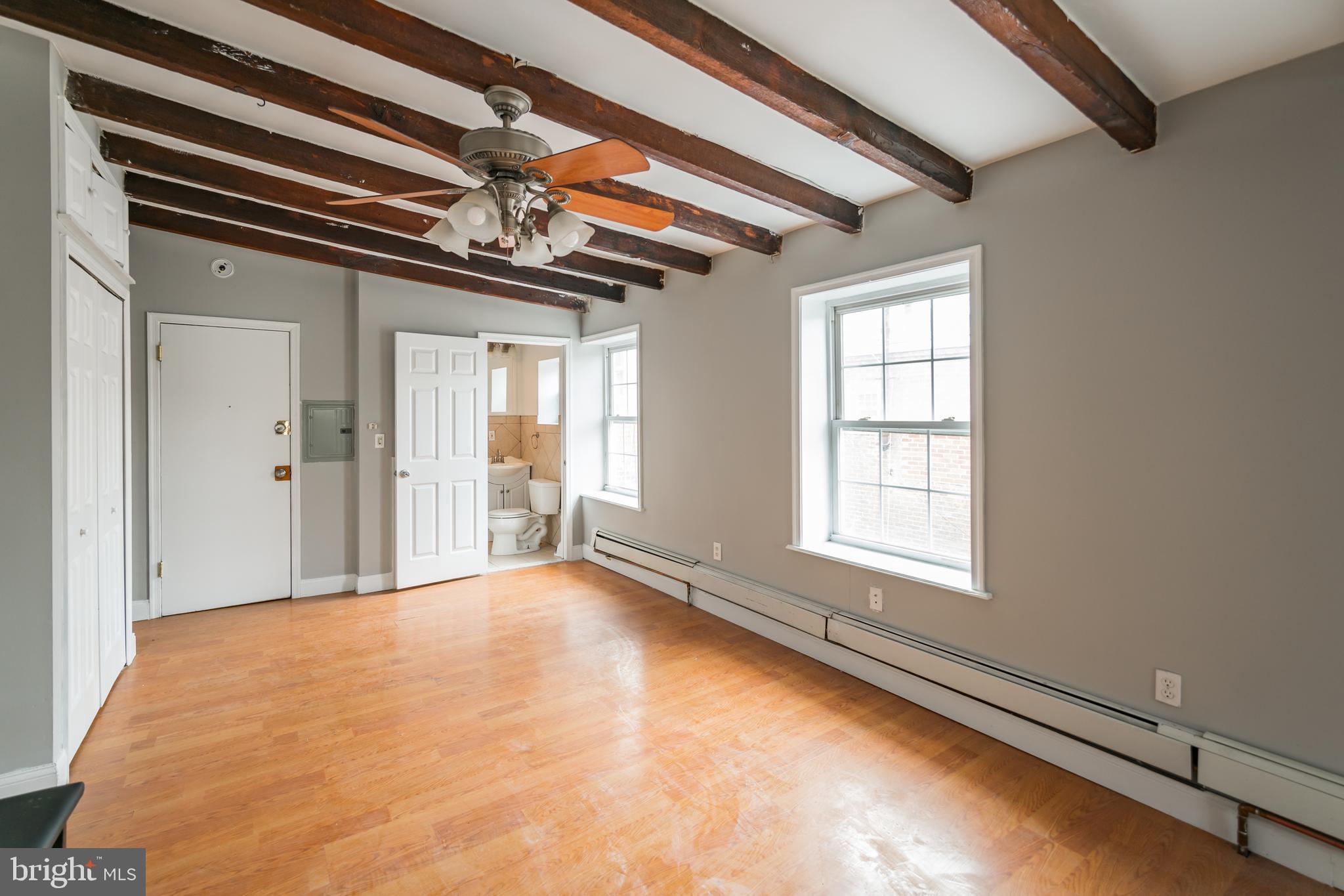 2123 SPRING GARDEN ST #UNIT 3R