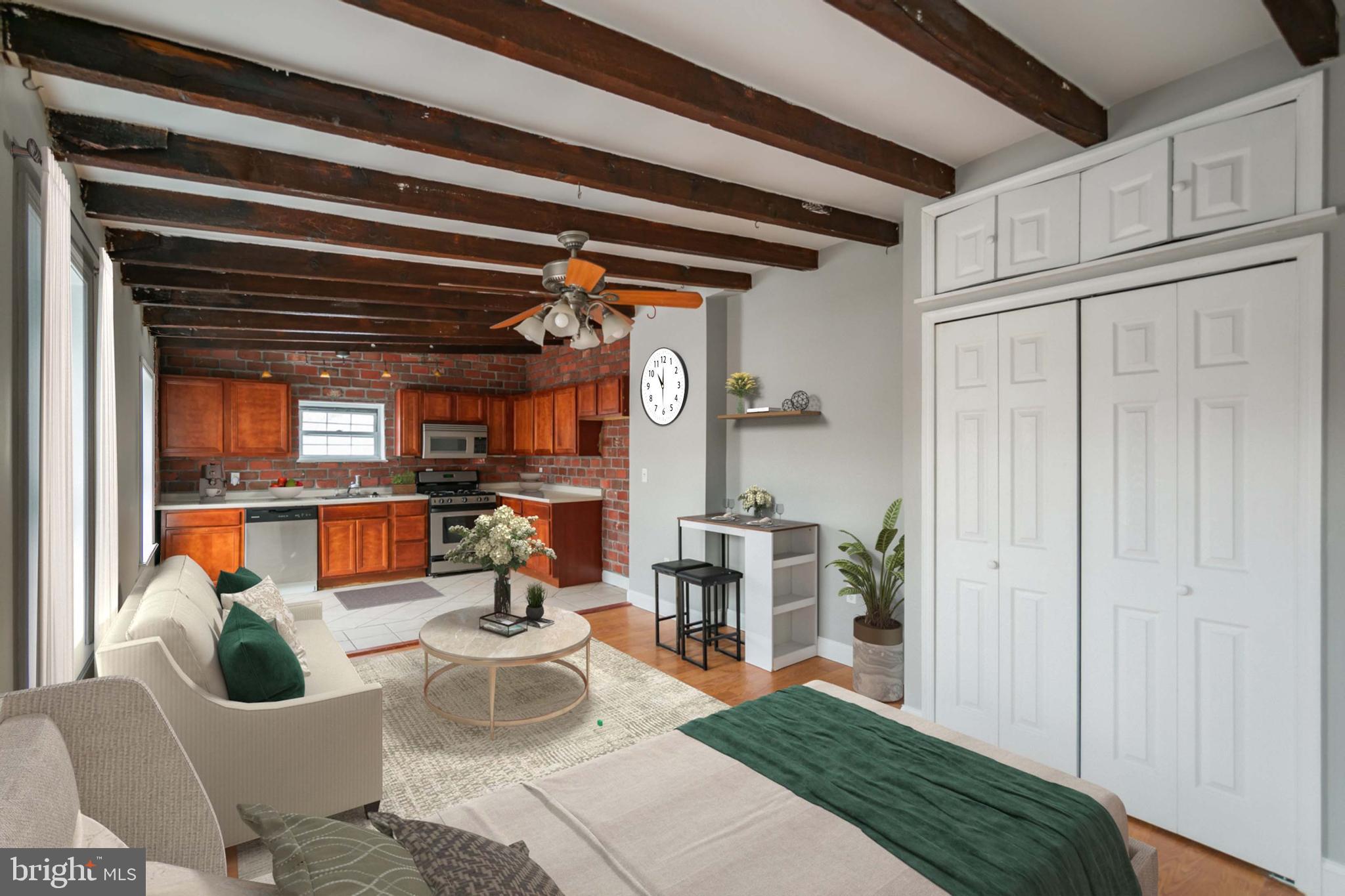 2123 SPRING GARDEN ST #UNIT 3R