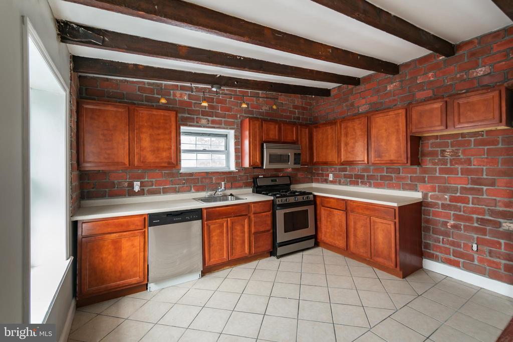 2123 SPRING GARDEN ST #UNIT 3R