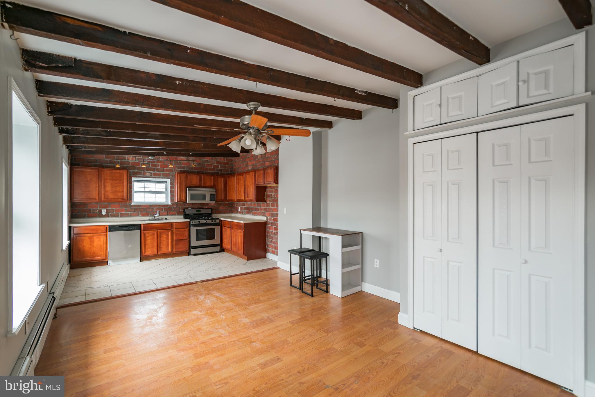 2123 SPRING GARDEN ST #UNIT 3R