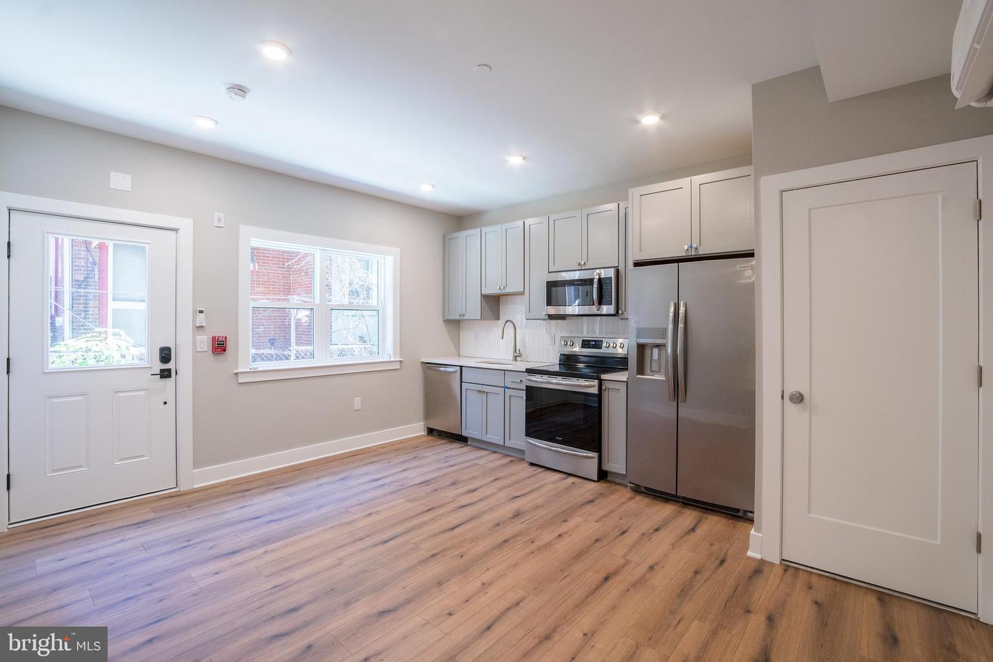 5007 PENTRIDGE ST #UNIT 1C