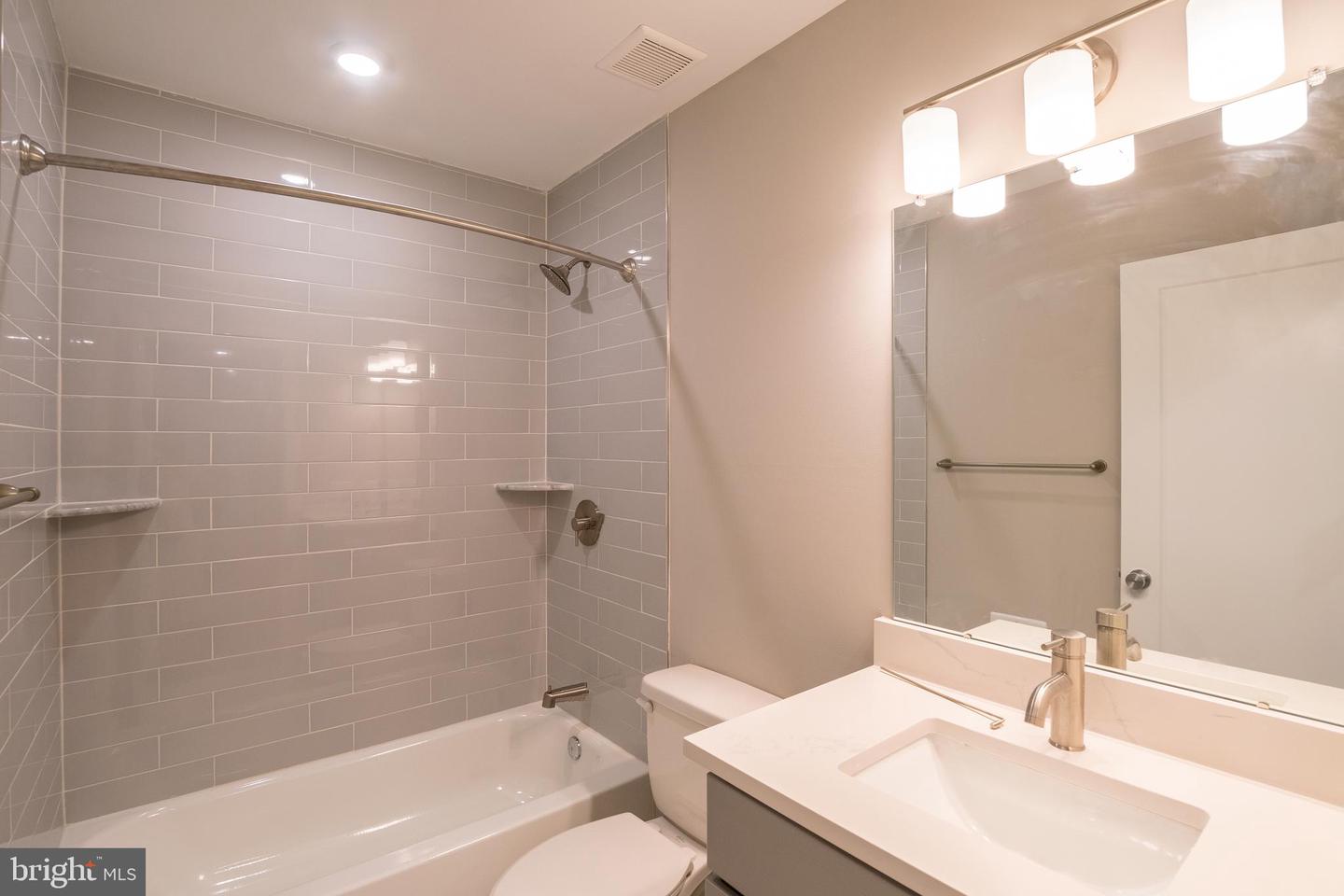 5007 PENTRIDGE ST #UNIT 1C