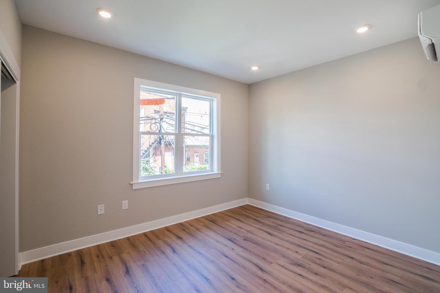5007 PENTRIDGE ST #UNIT 3R