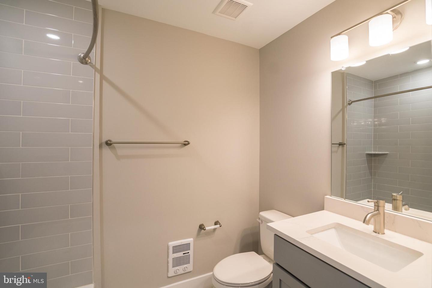 5007 PENTRIDGE ST #UNIT 3R