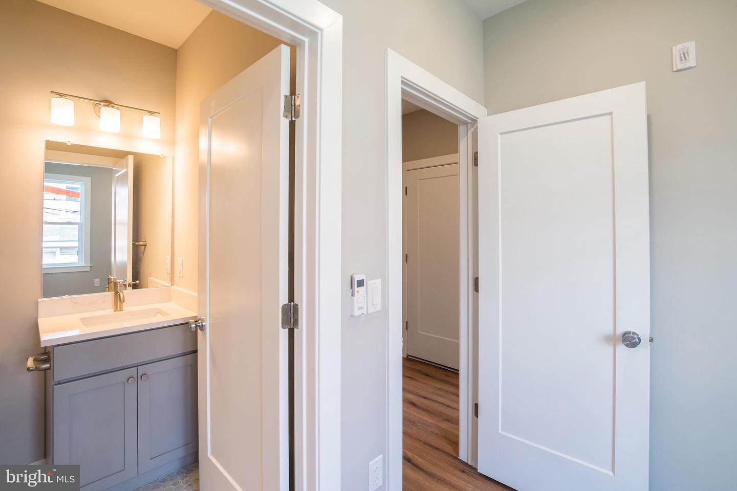 5007 PENTRIDGE ST #UNIT 3R